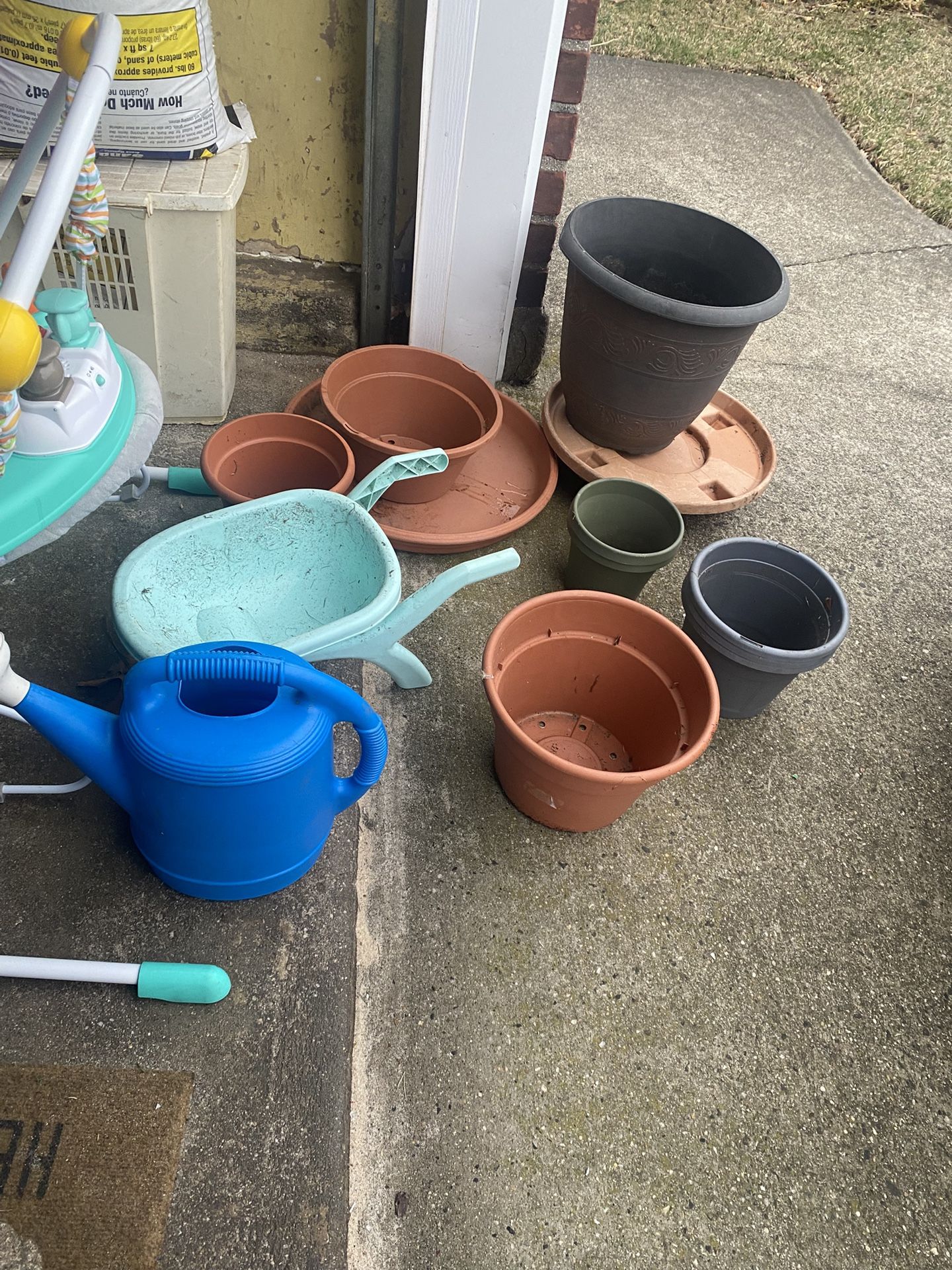 Flower pot set with water can and wheel barrel 13 pieces