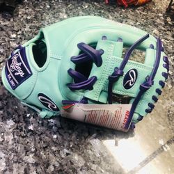 NEW 2025 MINT RAWLINGS HEART OF THE HIDE RHT 11,5 BASEBALL GLOVE 