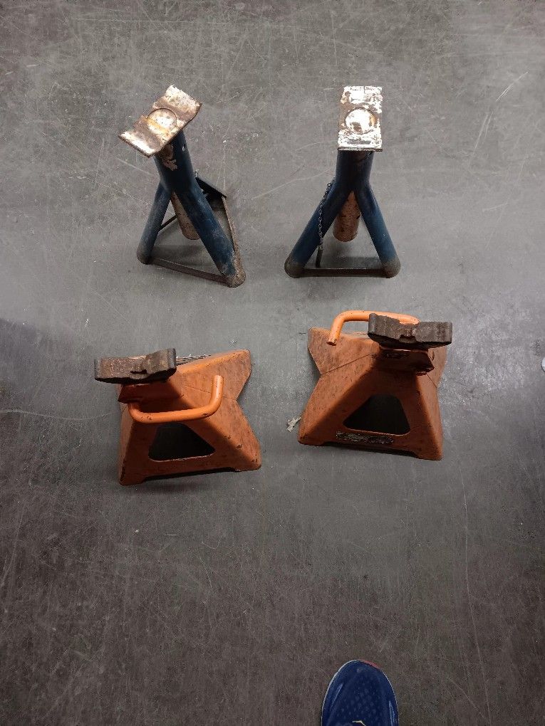 Jack Stands