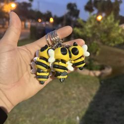 3d Printed Bee 🐝 Keychains 