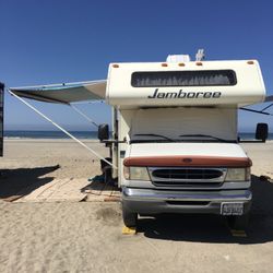 01 Fleetwood Jamboree