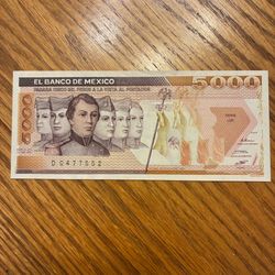 5000 Pesos Bill.