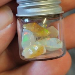 10pcs. Opal Filled Glass Bottle Vials with Screw Cap 5ml(22X30mm) Mini Jars