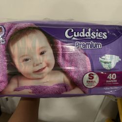 Diapers Size Small 8-17 Pounds (40 Count)