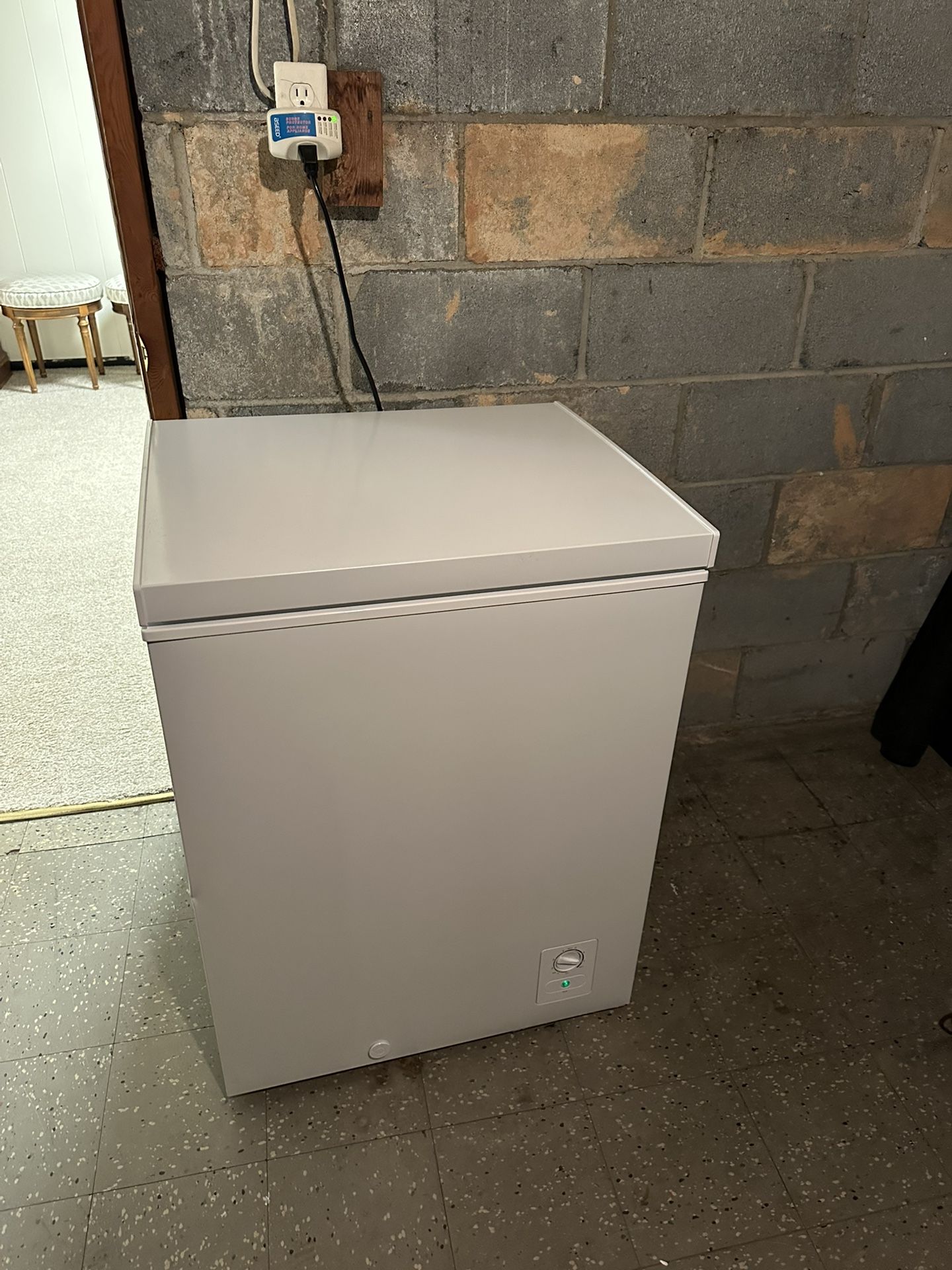 Frigidaire Chest Freezer
