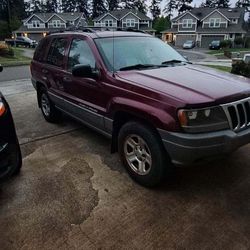 2002 Jeep Grand Cherokee (4D, LL Style, Dark Garnet Red Pearl color)