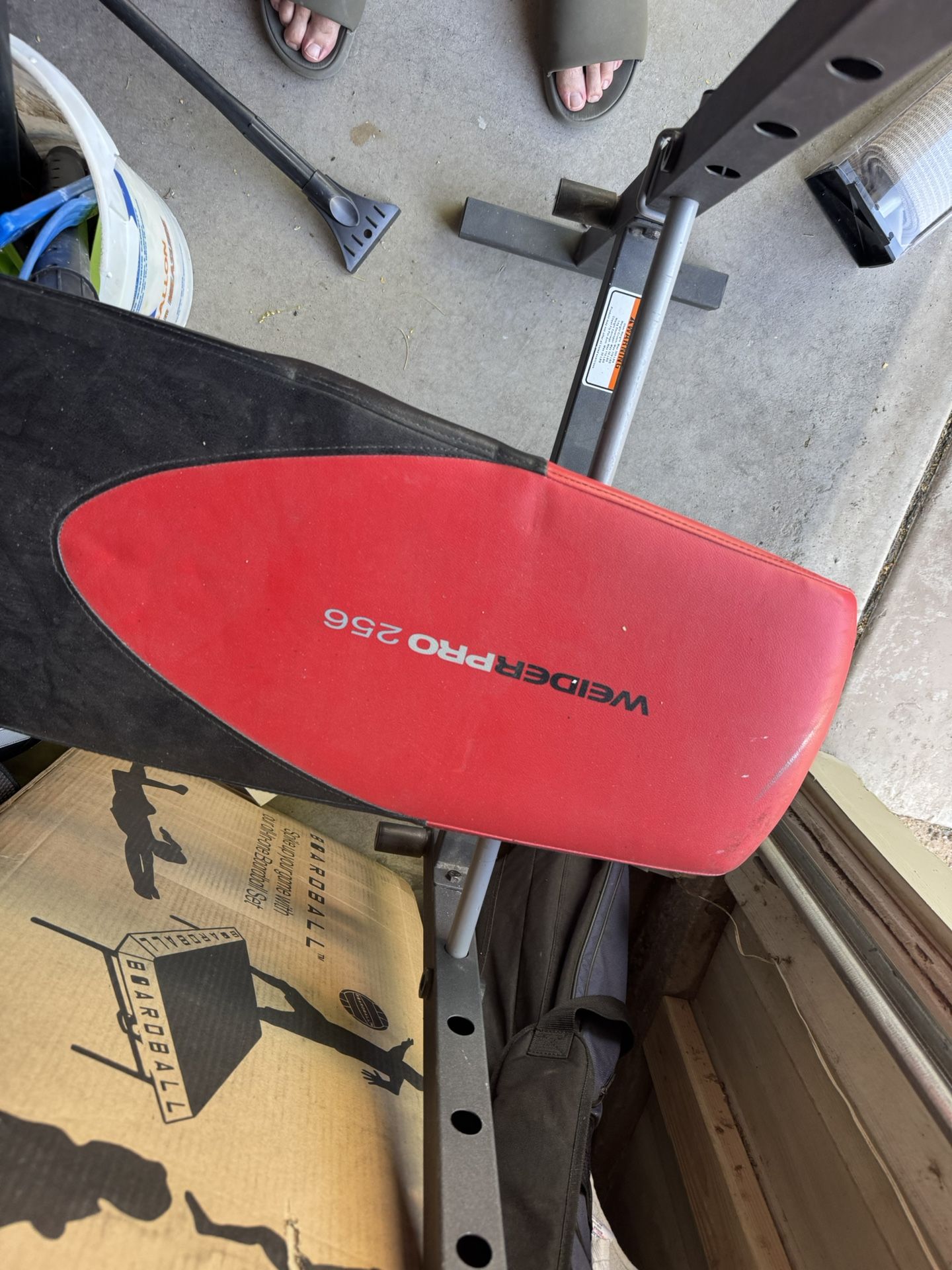Weight Bench