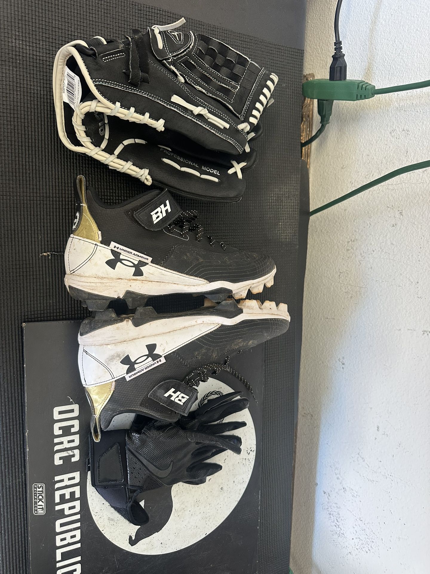 Baseball Glove
