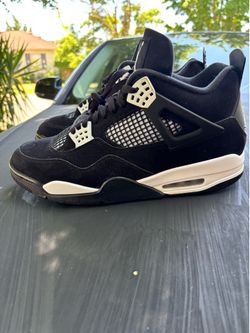White Thunder Jordan 4s