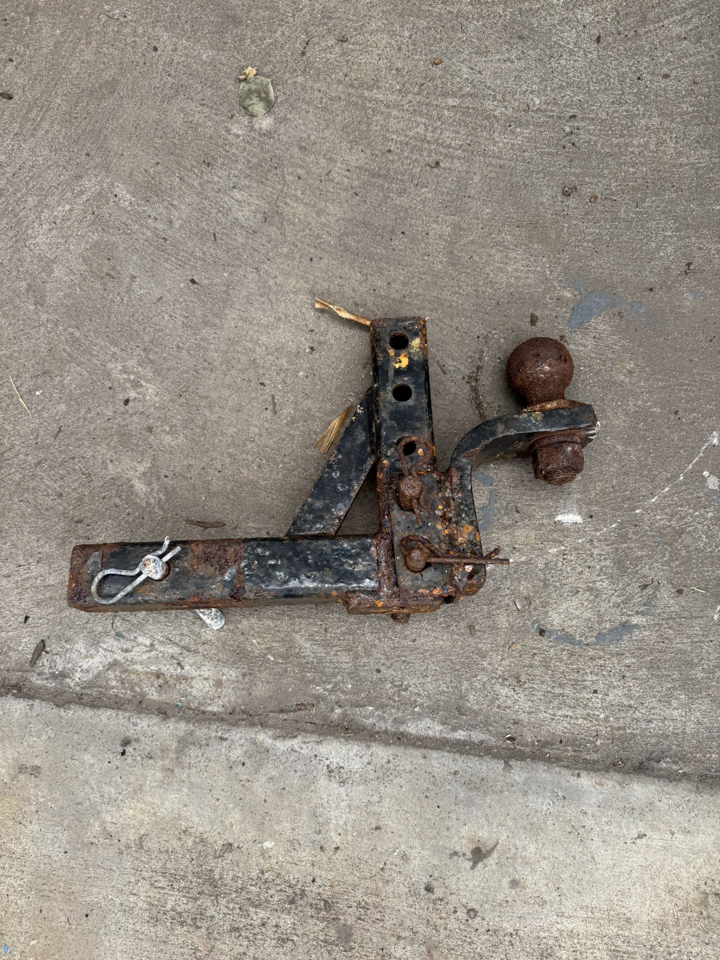 Adjustable Trailer Hitch