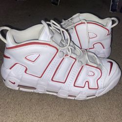 Nike Uptempo 