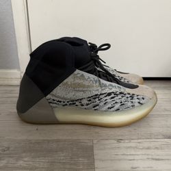 Adidas Yeezy QNTM