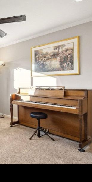 Free Upright Piano