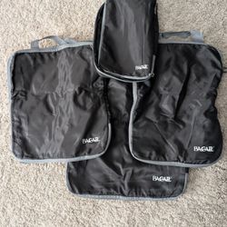 Brand New 4 Piece Bagail Packing Cubes
