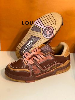 Lv trainer men