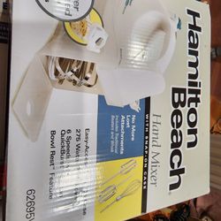 Hamilton Beach 6-Speed White Hand Mixer 62695V, New