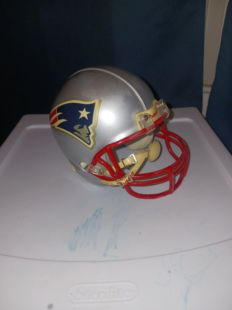 Patriots Mini Helmet