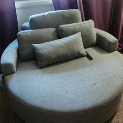 Couples Chair/Best Offer