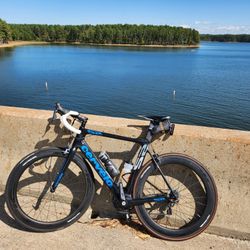 Cervelo S2 56cm Aero Road Bike