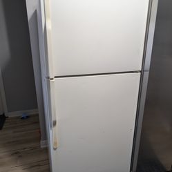 Free fridge