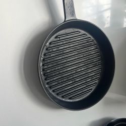 West Elm Round Cast Iron Grill Pan