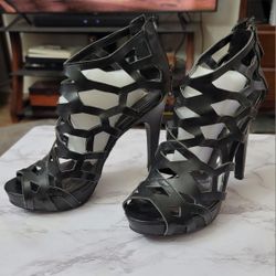 Simply Vera Wang Stiletto Black Strappy Heels