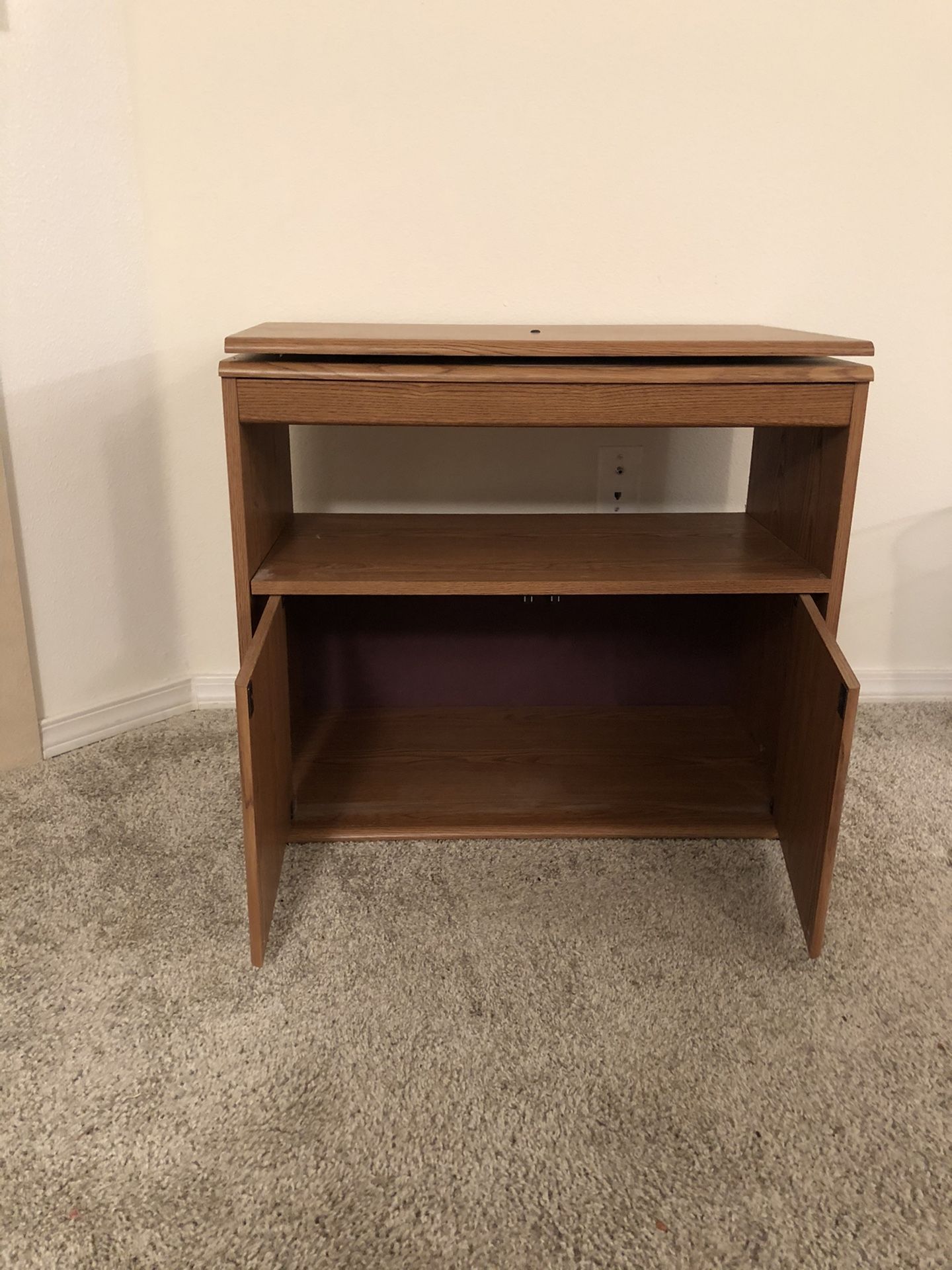 Swivel TV stand - wood