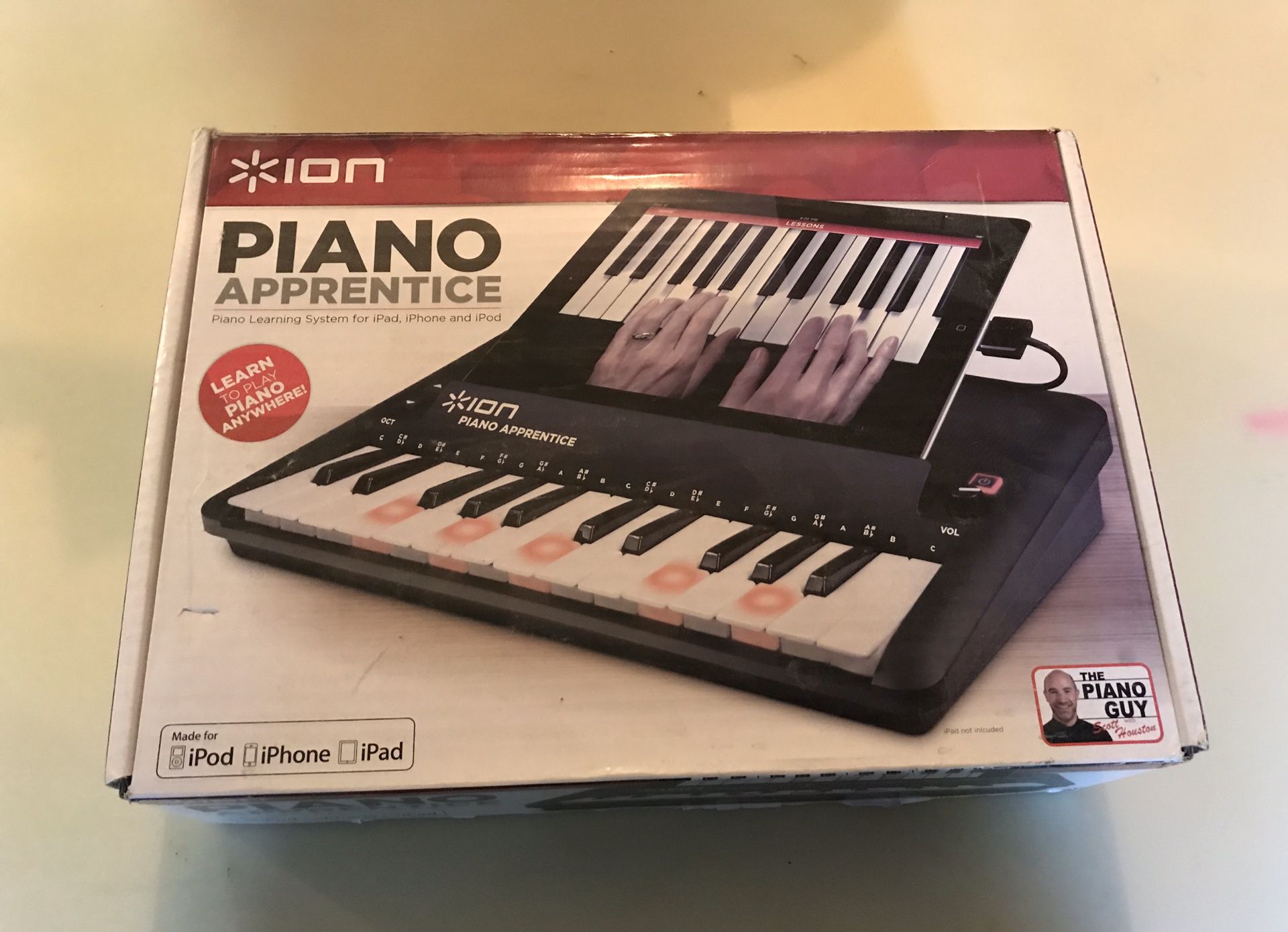 ION Teach Audio PIANO APPRENTICE 25-note Lighted Keyboard for iPad, iPod, iPhone