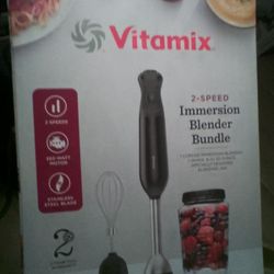 $75 New Vitamix 2- Speed Immersion Blender Bundle