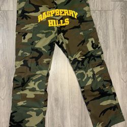 Raspberry Hills Gallery Pants Sz 34-39x32