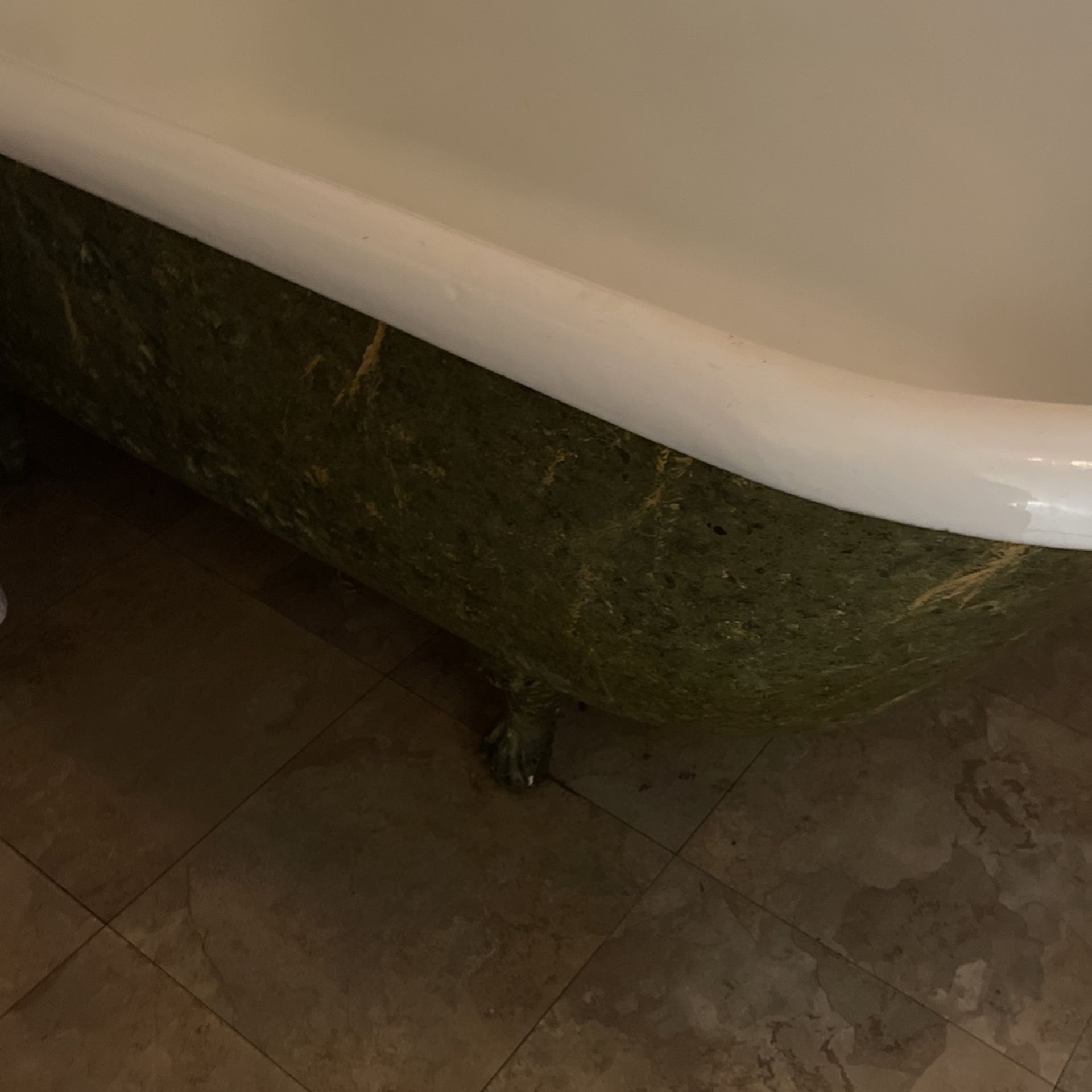ANTIQUE STEEL CLAW FOOT DEEP SOAKER TUB