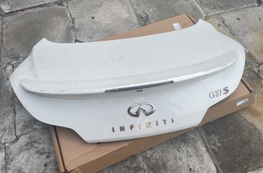 Infiniti G37 Coupe Trunk