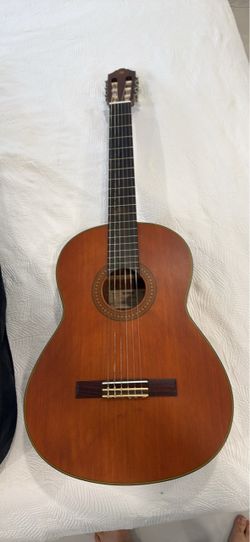 Yamaha Classical Nylon String Guitar