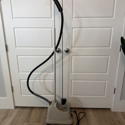 Clothing Steamer - Jiffy Steamer J-2000 - Commercial Grade