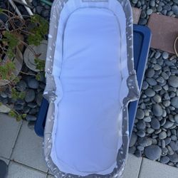 Portable Bassinet 
