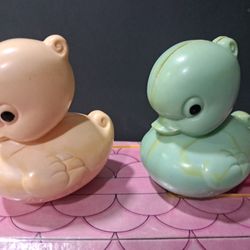 Vintage PLAKIE Hard Plastic Baby Duck Rattle Toy 1950's $10.00