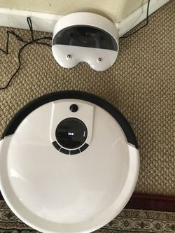 Roomba Vacuum