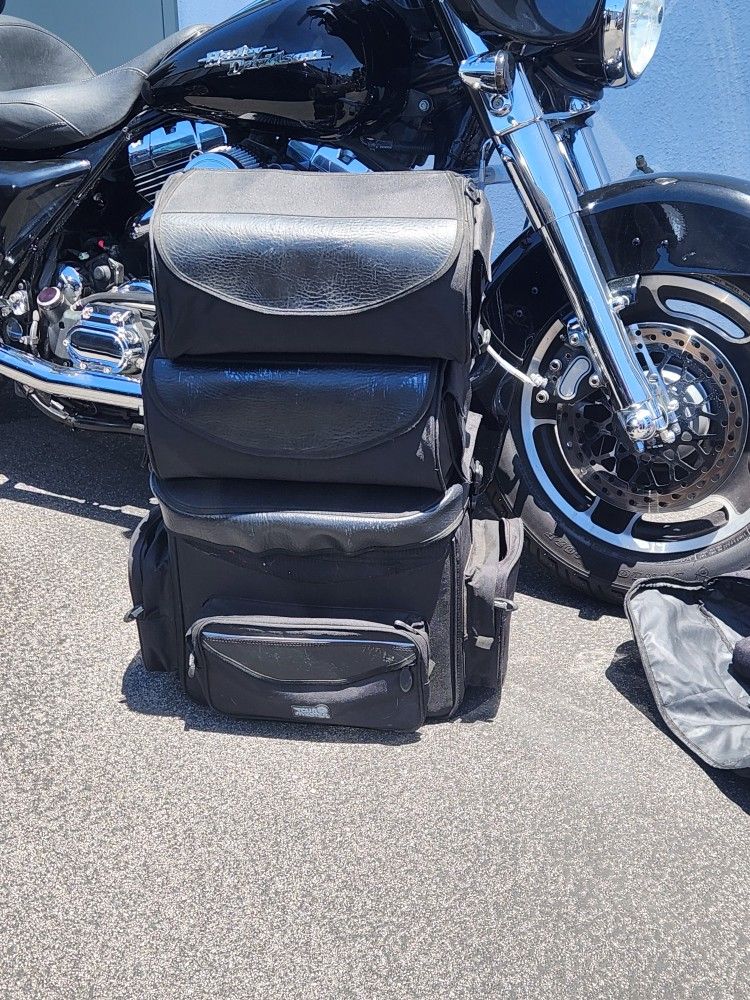 Sissy Bar Tour Bags