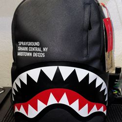 Sprayground Backpack Black with Red interior for Sale in Chula Vista, CA -  OfferUp