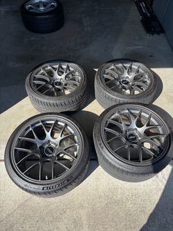 19” Apex EC7 Wheels w/ Michelin PS4S for e9x m3