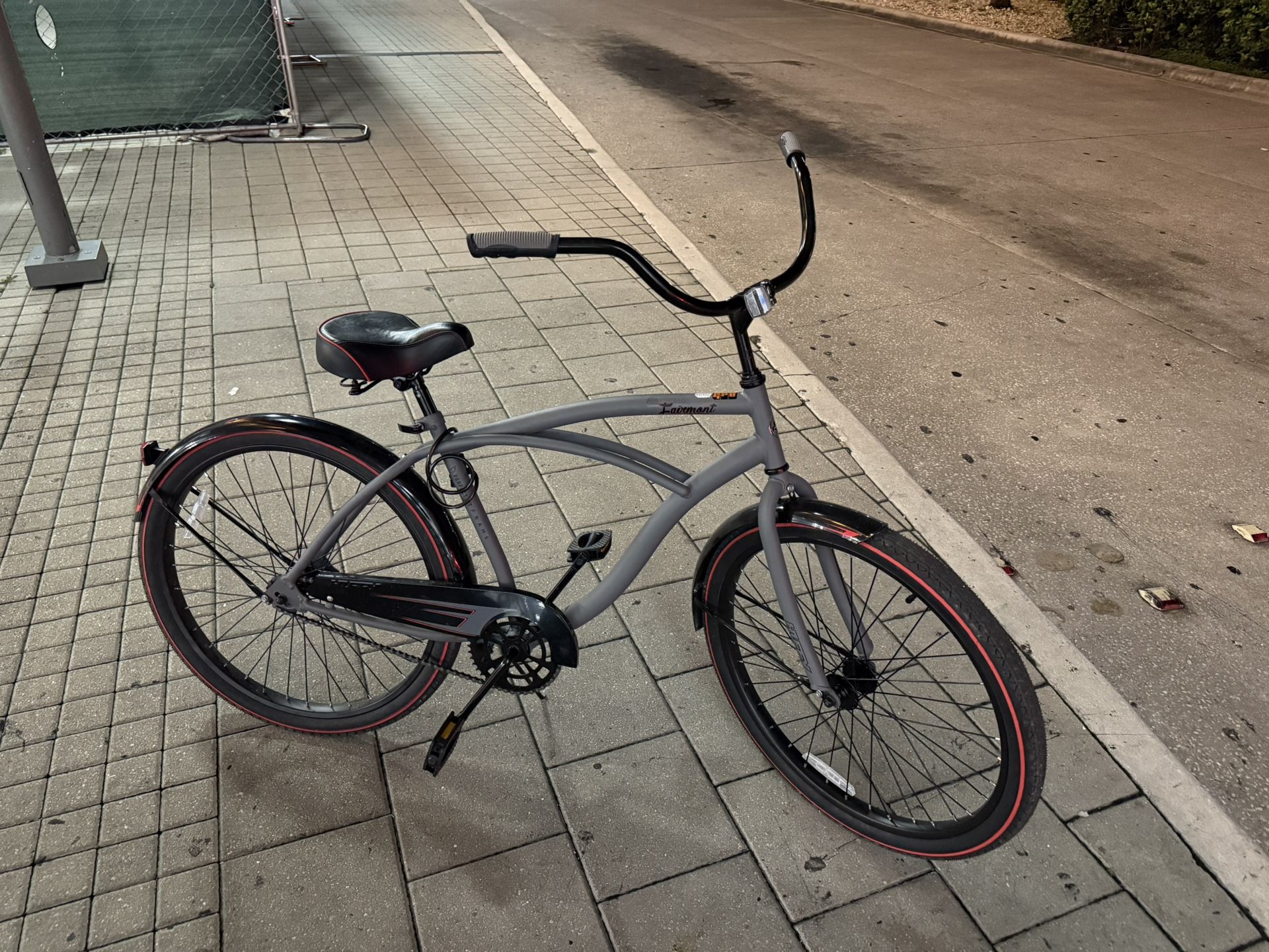 Huffy Grey Cruiser Bike 26” Adult