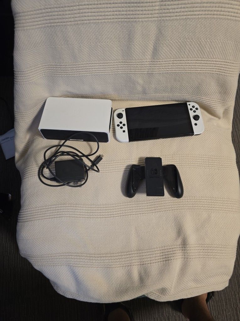 SWITCH OLED + ACCESSORIES