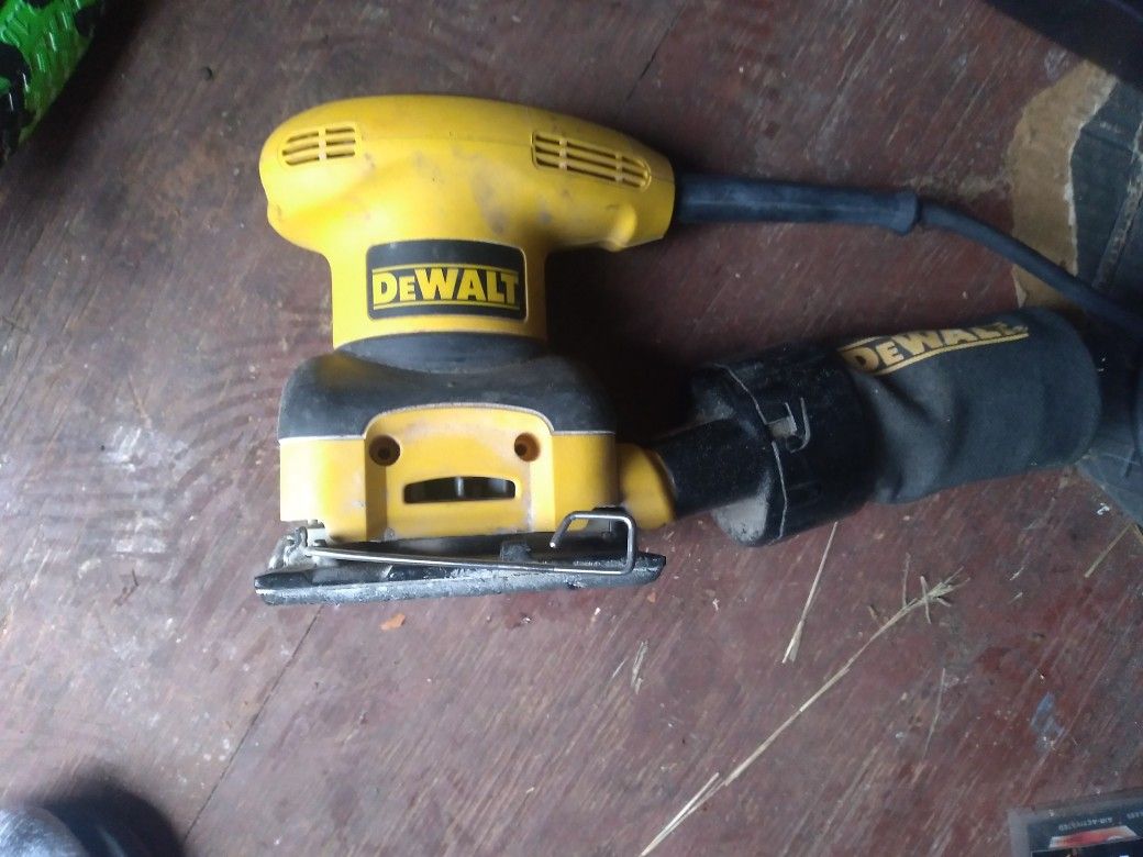 Dewalt Sander