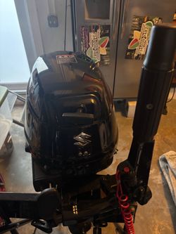 Outboard Suzuki 9.9 hp