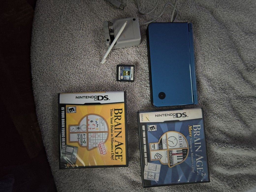 Nintendo DS XL