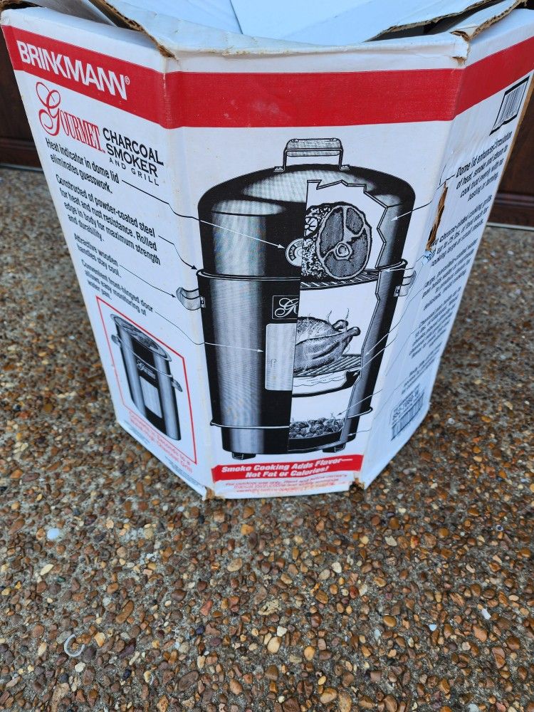 *** BRICKMANN SMOKER & CHARCOAL GRILL ***