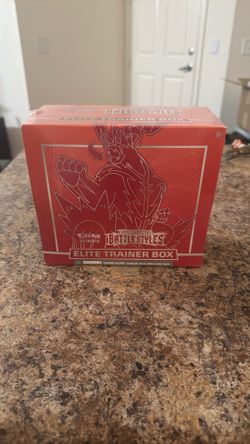 Battle Styles ETB (Red)