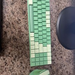 Wireless Keyboard And Mouse Set