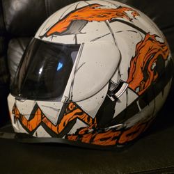 Icon Helmet 