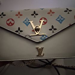 💼 Louis Vuitton Monogram Crossbody 